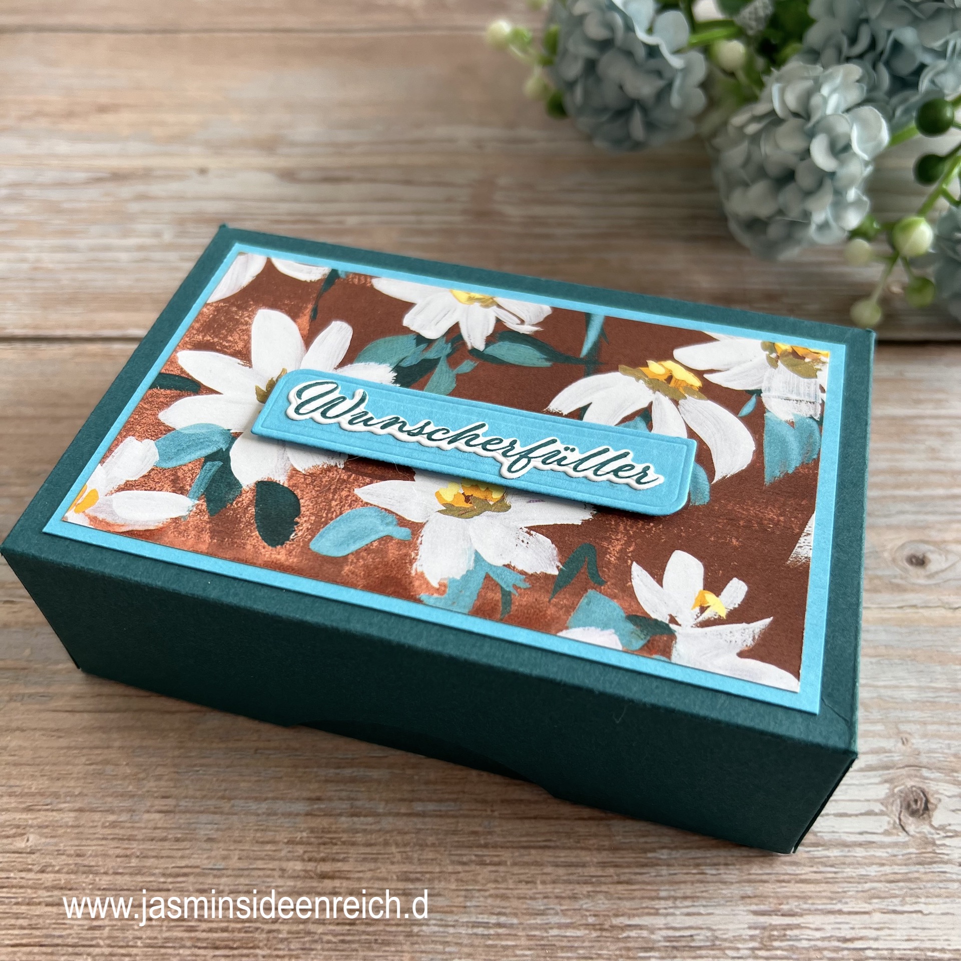 24.04.23 Wunscherfuller Box 1.jpeg